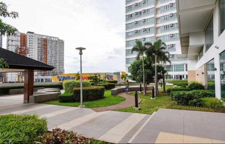 Beacon Makati Condo Free Pool Access Free Wifi 100Mbps & Free Netflix Manila Bagian luar foto