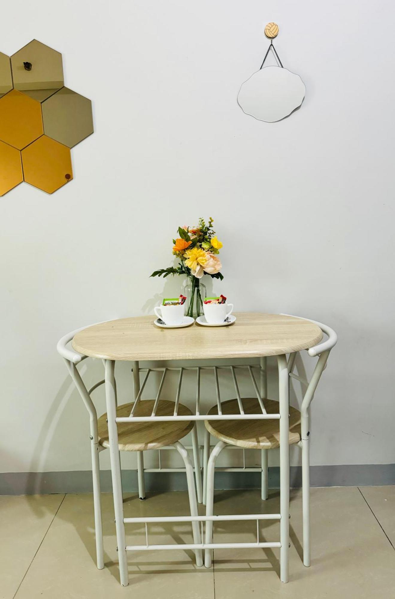 Beacon Makati Condo Free Pool Access Free Wifi 100Mbps & Free Netflix Manila Bagian luar foto